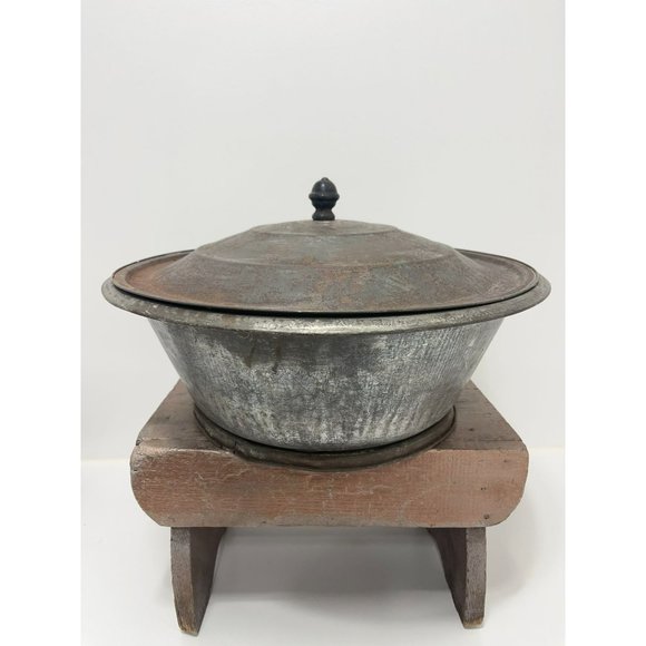 Vintage Bread Dough Riser pan with lid farmhouse decor